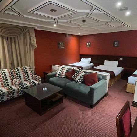 Al Mansour Grand Hotel Ḩafar al Bāţin Esterno foto