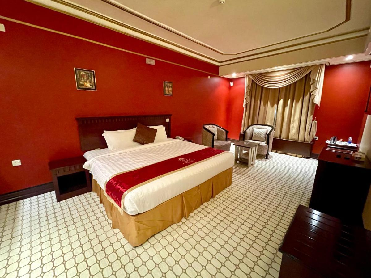 Al Mansour Grand Hotel Ḩafar al Bāţin Esterno foto