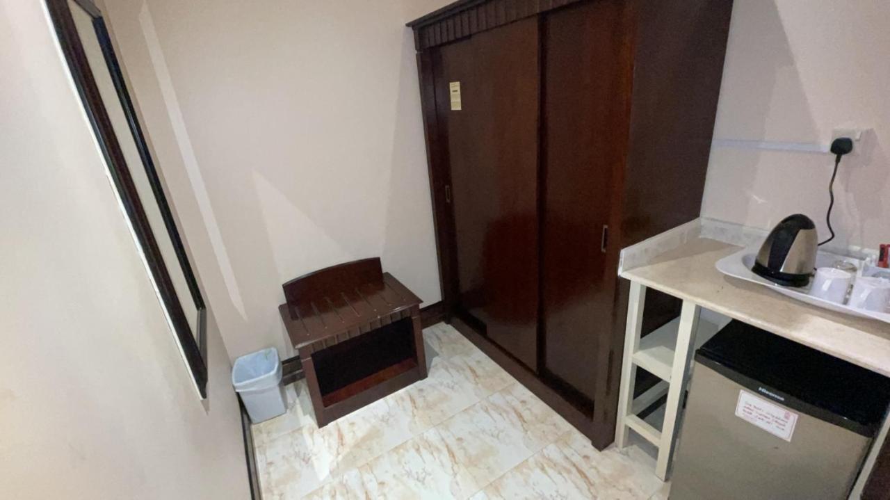 Al Mansour Grand Hotel Ḩafar al Bāţin Esterno foto