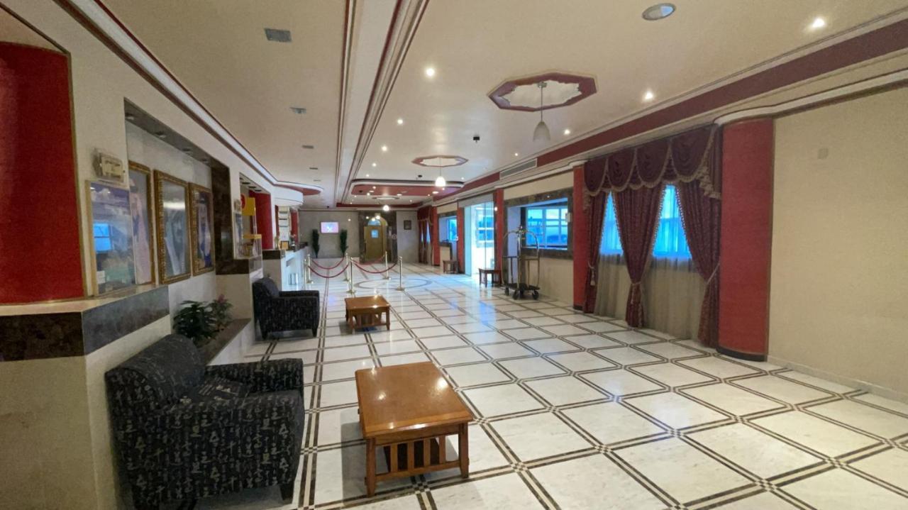 Al Mansour Grand Hotel Ḩafar al Bāţin Esterno foto