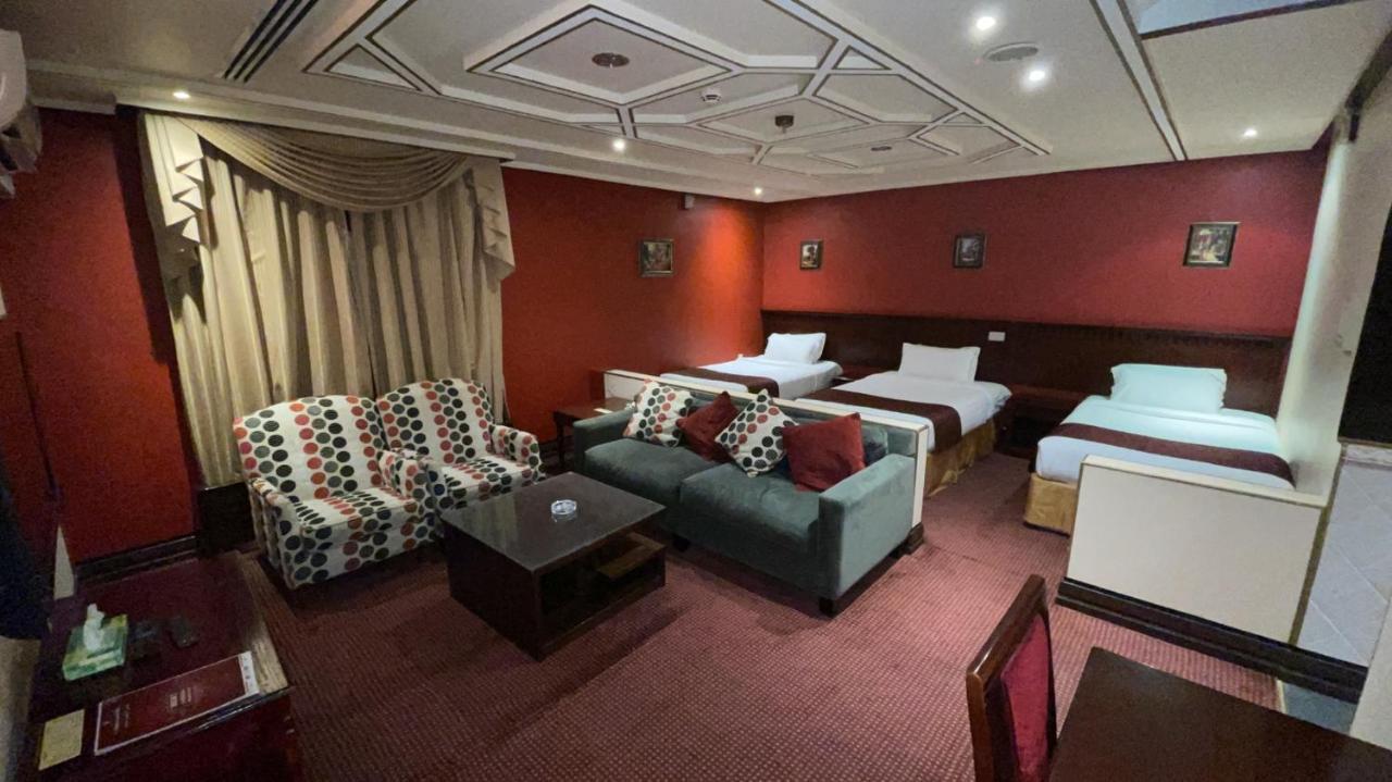 Al Mansour Grand Hotel Ḩafar al Bāţin Esterno foto