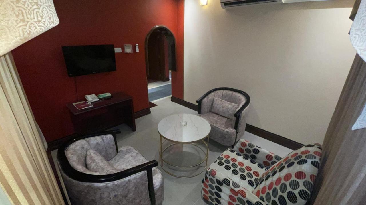 Al Mansour Grand Hotel Ḩafar al Bāţin Esterno foto