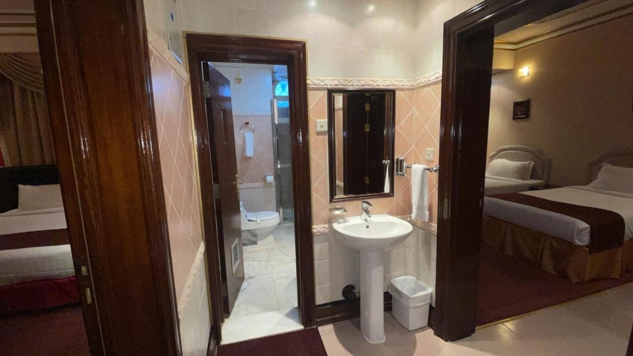 Al Mansour Grand Hotel Ḩafar al Bāţin Esterno foto